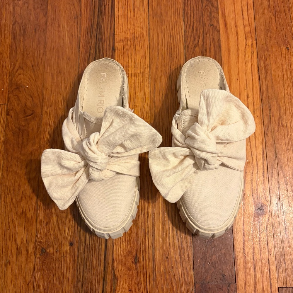 Farm Rio bow mules - Picture 2 of 5
